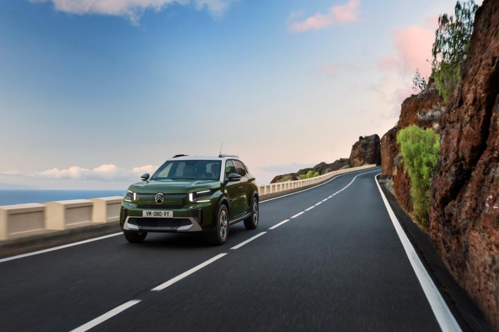 NEW CITROËN C3 AIRCROSS HYBRIDデビュー！！
